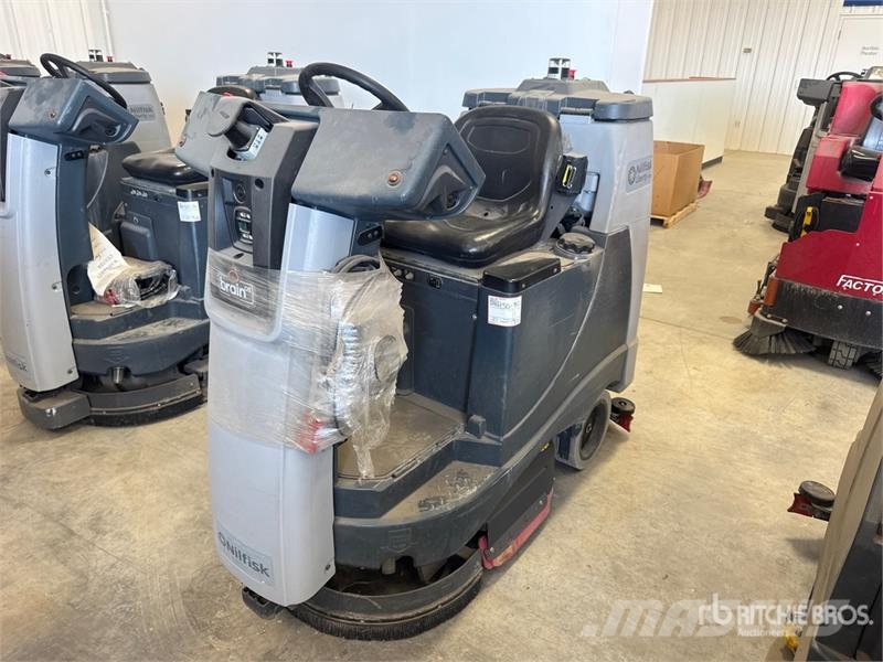 Nilfisk Liberty SC60 X71D Ride-On Electric Floor Scrubber Diger römorklar
