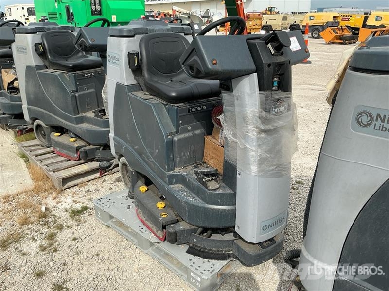 Nilfisk Liberty SC60 X71D Ride-On Electric Floor Scrubber Ostale prikolice