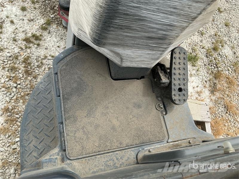 Nilfisk Liberty SC60 X71D Ride-On Electric Floor Scrubber Ostale prikolice