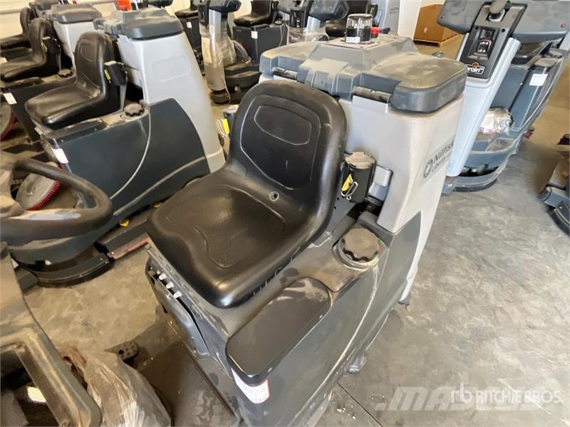 Nilfisk Liberty SC60 X71D Ride-On Electric Floor Scrubber Další přívěsné vozíky