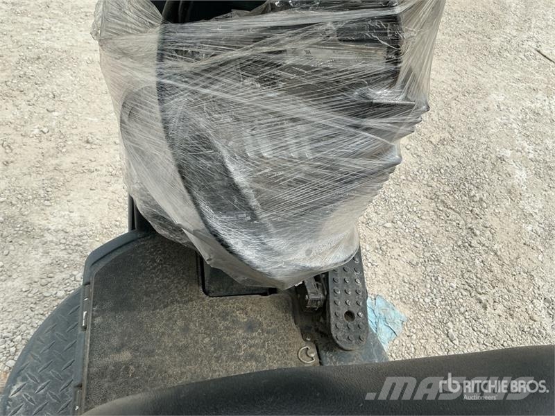 Nilfisk Liberty SC60 X71D Ride-On Electric Floor Scrubber Andre Landbrukshengere