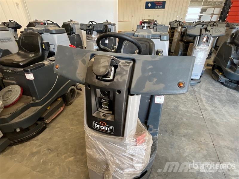 Nilfisk Liberty SC60 X71D Ride-On Electric Floor Scrubber Další přívěsné vozíky