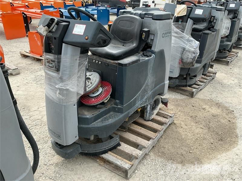 Nilfisk Liberty SC60 X71D Ride-On Electric Floor Scrubber Ostale prikolice