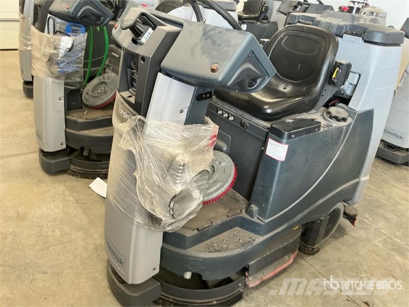 Nilfisk Liberty SC60 X71D Ride-On Electric Floor Scrubber Ďalšie prívesy