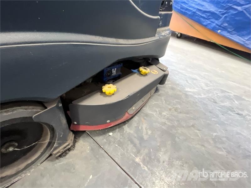Nilfisk Liberty SC60 X71D Ride-On Electric Floor Scrubber Další přívěsné vozíky