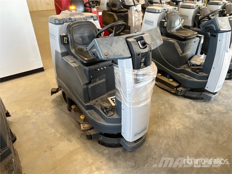 Nilfisk Liberty SC60 X71D Ride-On Electric Floor Scrubber Další přívěsné vozíky