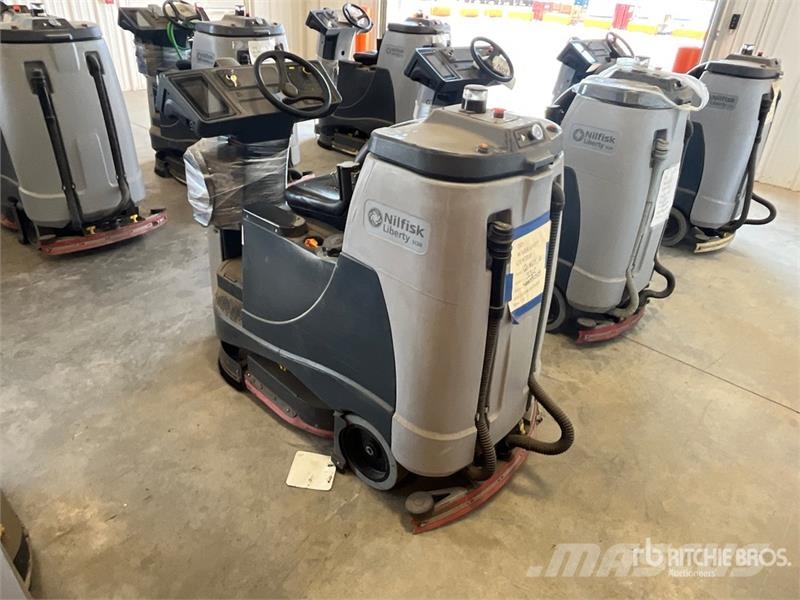 Nilfisk Liberty SC60 X71D Ride-On Electric Floor Scrubber Další přívěsné vozíky