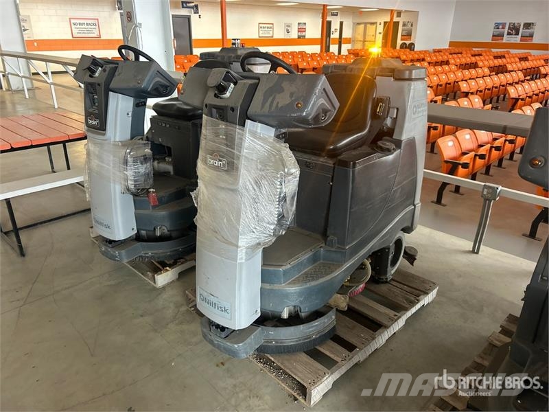Nilfisk Liberty SC93 Ride-On Floor Scrubber Andre Landbrukshengere