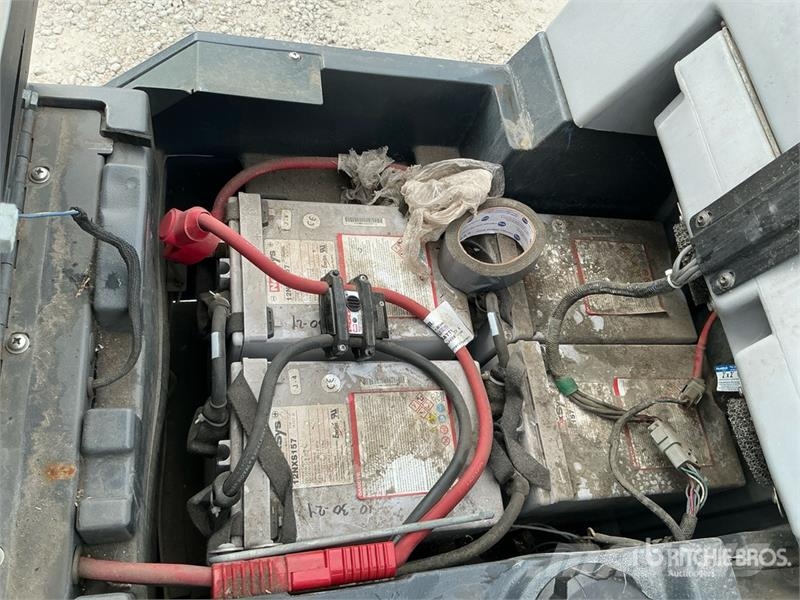 Nilfisk SC60 Ride-On Electric Floor Scrubber Weitere Anhänger