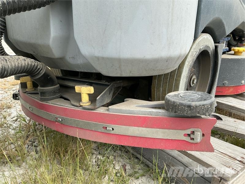 Nilfisk SC60 Ride-On Electric Floor Scrubber Інші причепи