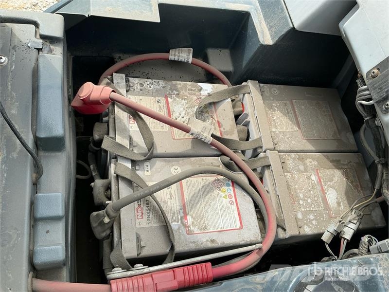 Nilfisk SC60 Ride-On Electric Floor Scrubber Інші причепи