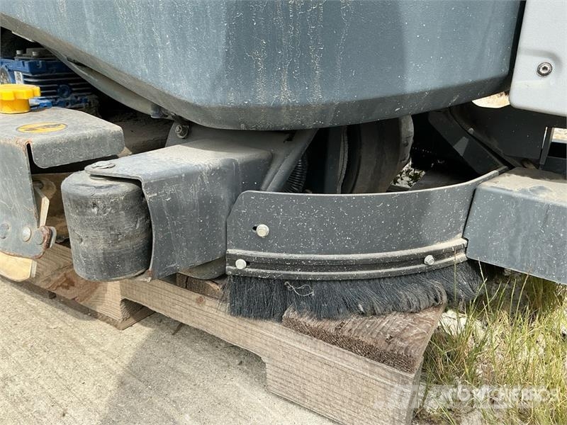 Nilfisk SC60 Ride-On Electric Floor Scrubber Інші причепи