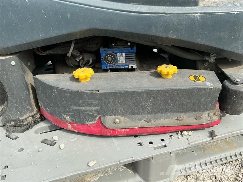 Nilfisk SC60 Ride-On Electric Floor Scrubber Інші причепи