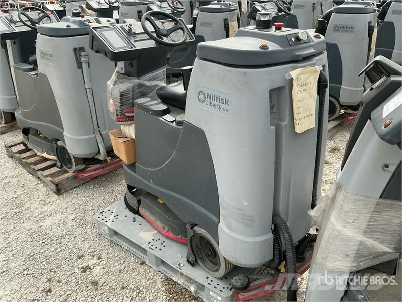 Nilfisk SC60 Ride-On Electric Floor Scrubber Інші причепи