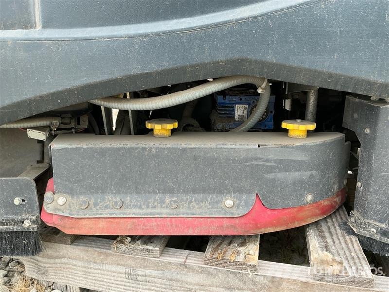 Nilfisk SC60 Ride-On Electric Floor Scrubber Інші причепи