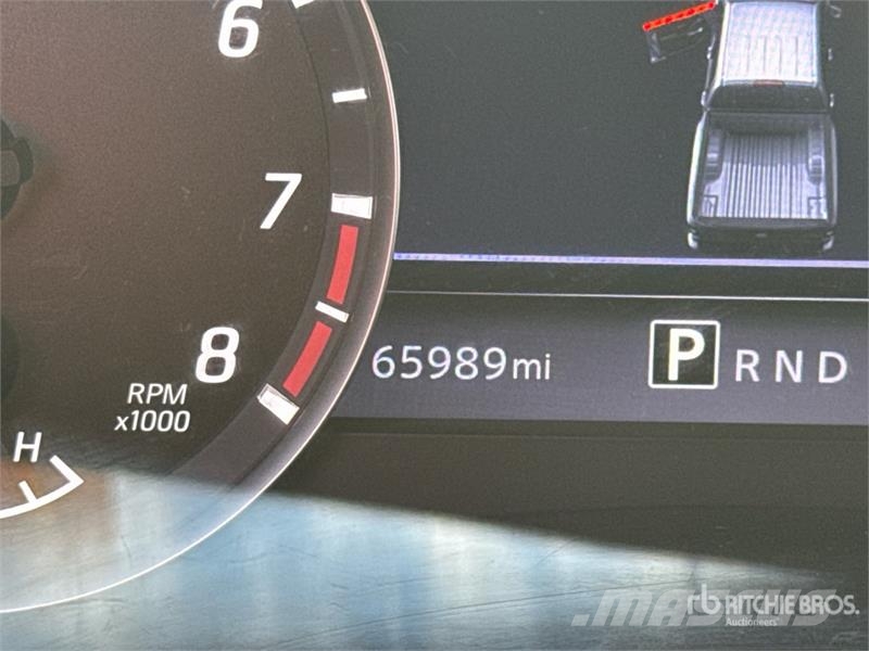 Nissan Frontier SV 4x4 Crew Cab Pickup Övriga bilar