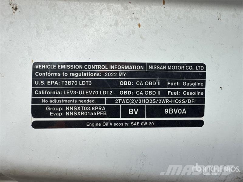 Nissan Frontier SV 4x4 Crew Cab Pickup Прочие фургоны