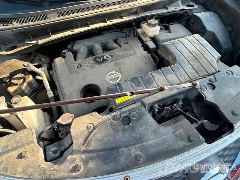 Nissan Murano CrossCabriolet AWD SUV Avtomobili