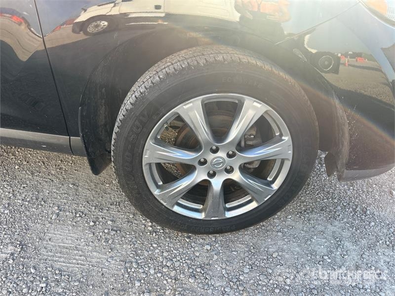 Nissan Murano CrossCabriolet AWD SUV Avtomobili