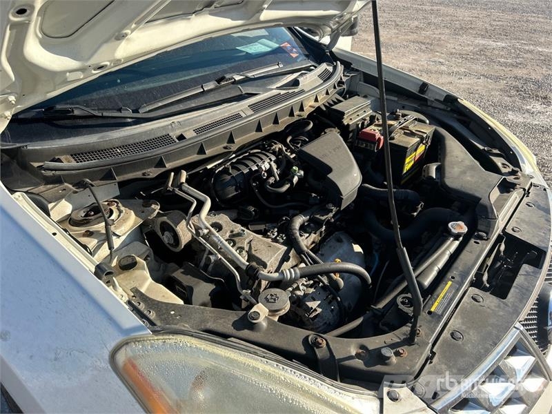 Nissan Rogue 2WD SUV Sõiduautod