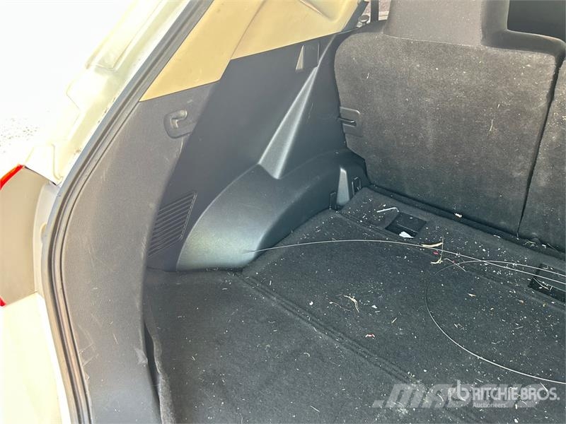 Nissan Rogue 2WD SUV Sõiduautod