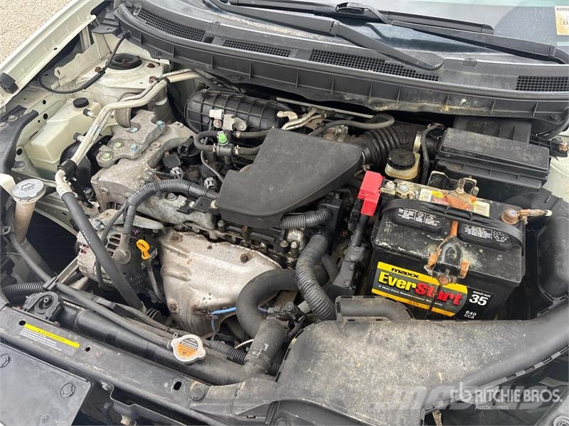 Nissan Rogue 2WD SUV Voiture