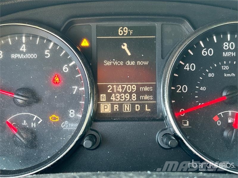Nissan Rogue 2WD SUV Sõiduautod