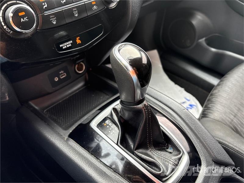 Nissan Rogue AWD SUV Kistehergépjárművek