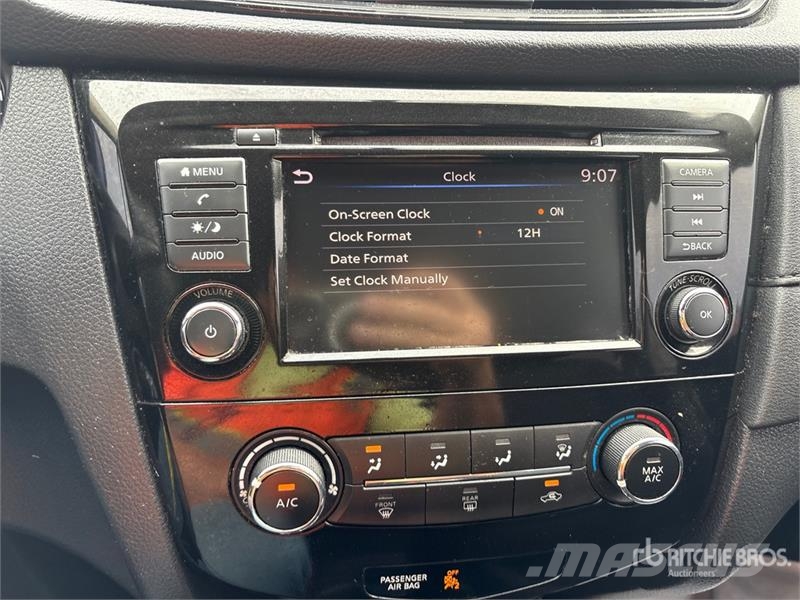 Nissan Rogue AWD SUV Kistehergépjárművek