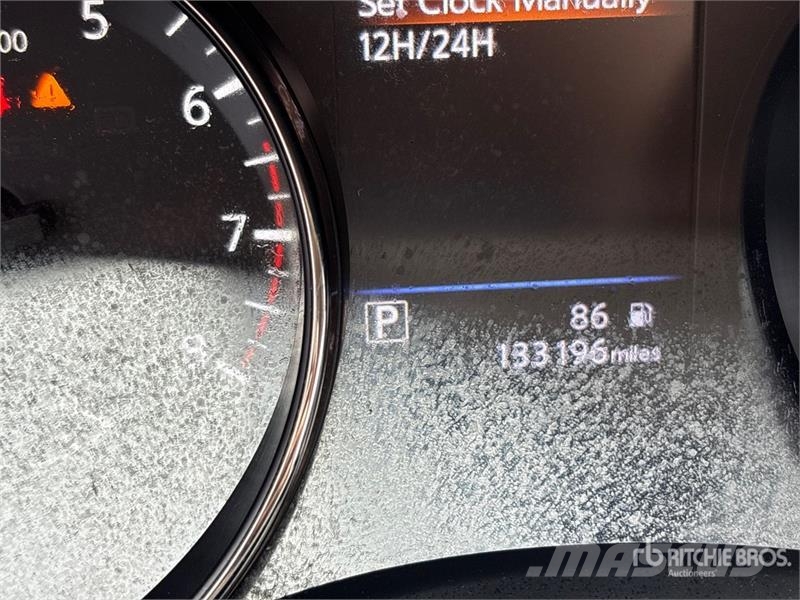 Nissan Rogue AWD SUV Kistehergépjárművek