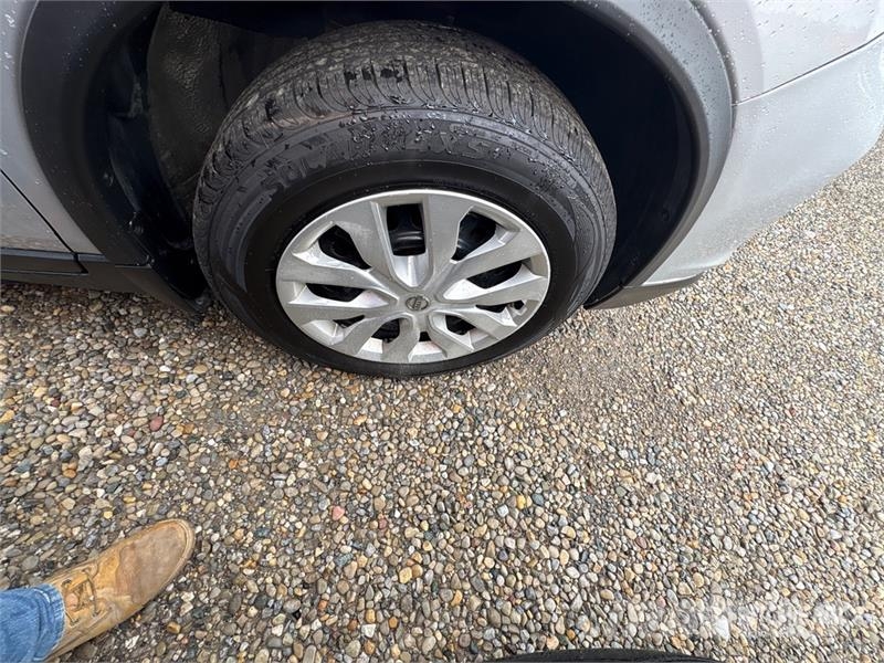 Nissan Rogue AWD SUV Kistehergépjárművek