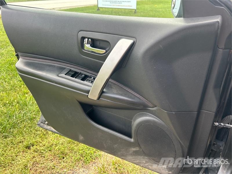Nissan Rouge AWD SUV Sõiduautod