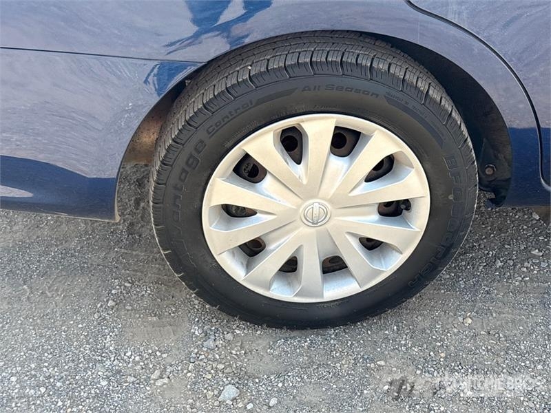 Nissan Versa Automobile Kistehergépjárművek