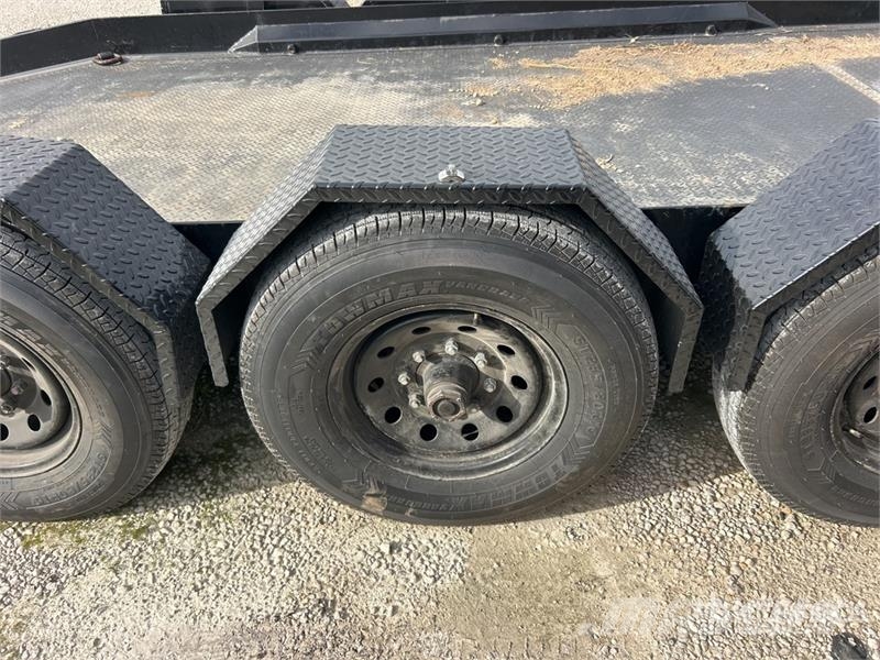  Novae 24 ft Tri/A Equipment Trailer Autovežių priekabos