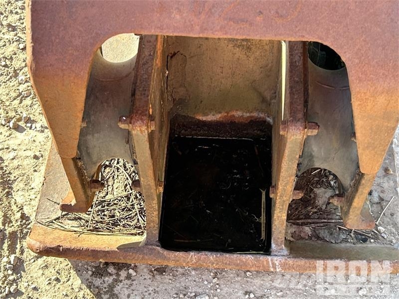 NPK C-6B 30 in Plate Compactor Attachment Plate compactors