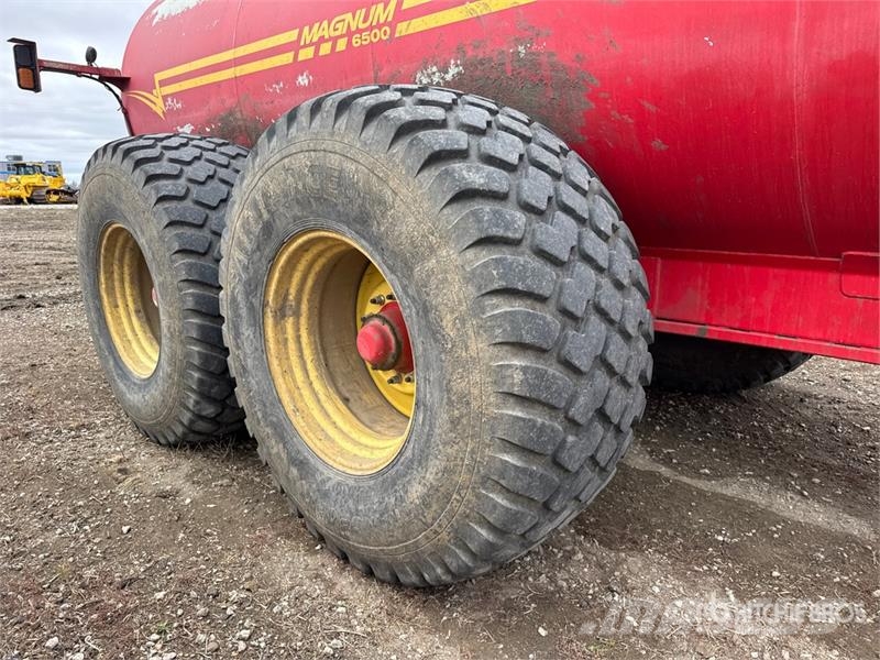 Nuhn VM6525 Liquid T/A Manure Spreader Rozrzutnik obornika