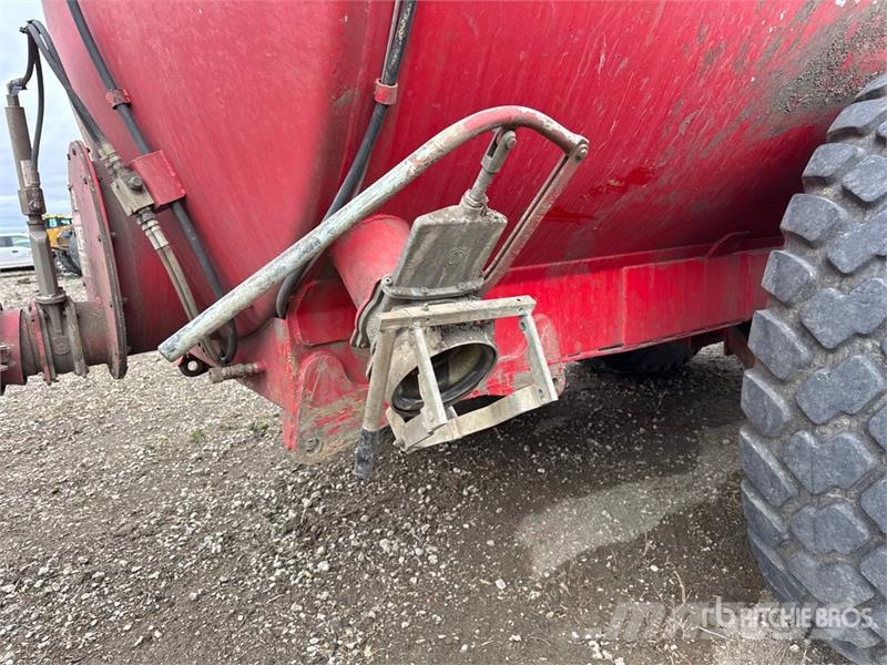 Nuhn VM6525 Liquid T/A Manure Spreader Rozrzutnik obornika