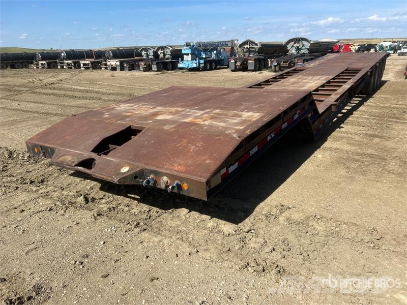 Nuttal 460LB 52 ft Quad/A Step Deck Trailer 低架裝載車