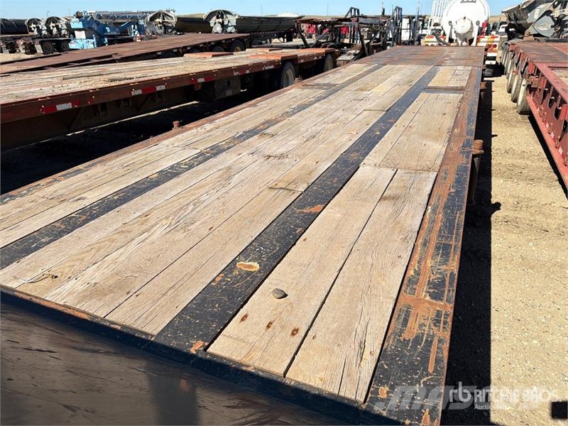  Nuttal 58 ft Quad/A Step Deck Trailer Nízko rámové nákladné automobily
