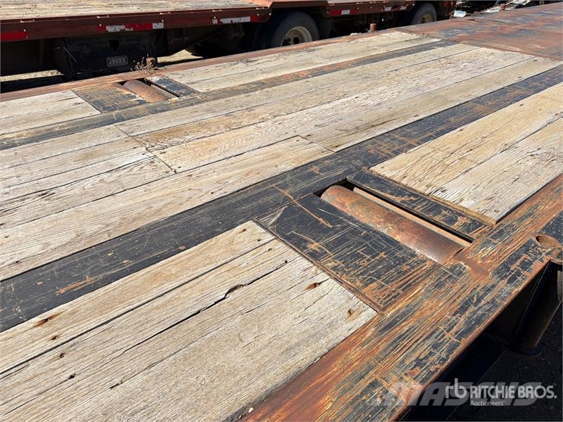  Nuttal 58 ft Quad/A Step Deck Trailer Nízko rámové nákladné automobily