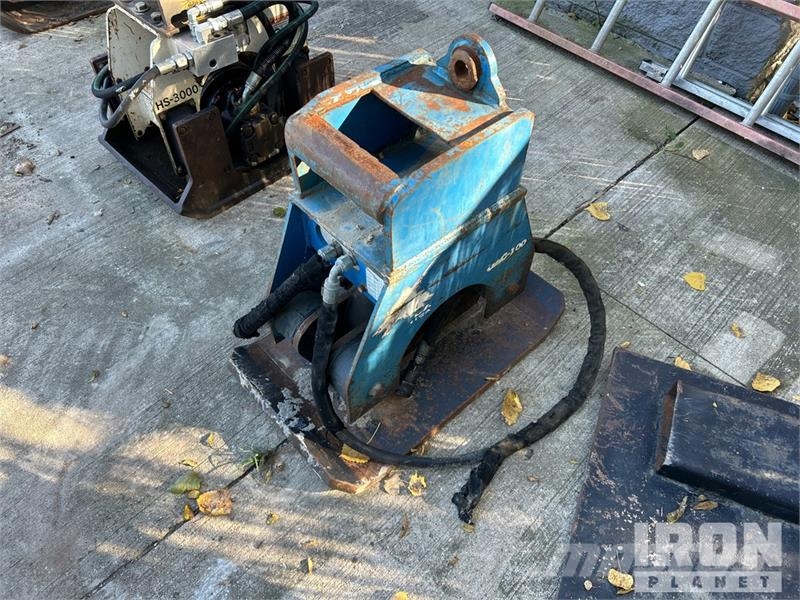 Okada DAC 100 18 in Plate Compactor Attachment Виброплиты и вибротрамбовки