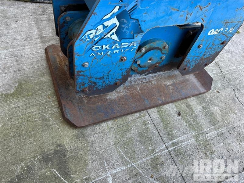 Okada OAC300 Kompaktory
