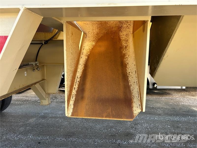  Olson 5220 Rip Rap Portable Screen Plant Machacadoras
