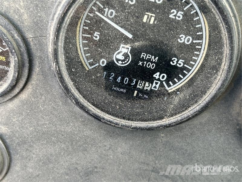 P & H CN150 Avtodvigala