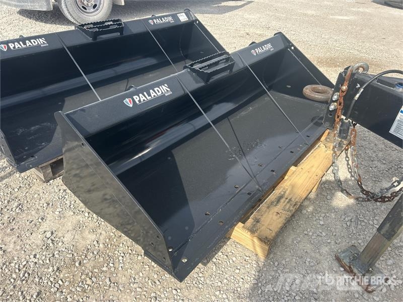 PALADIN Bradco 75 in General Purpose Skid Steer Bucket Pistoane