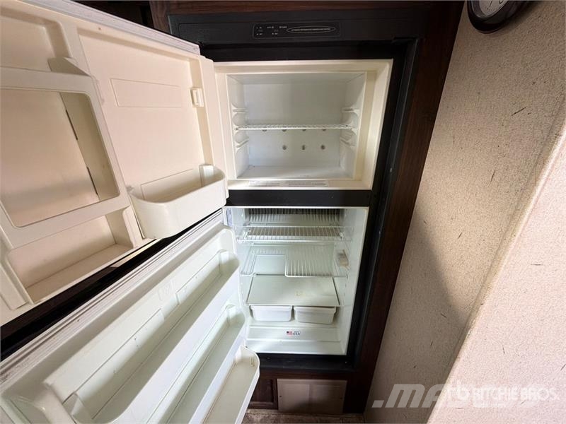  Palamino 21 ft T/A Travel Trailer Інші причепи