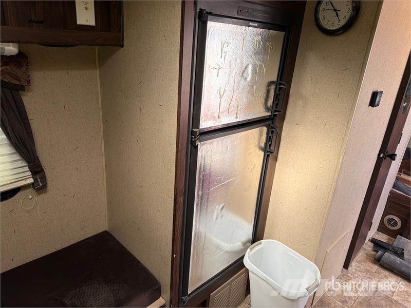  Palamino 21 ft T/A Travel Trailer Інші причепи