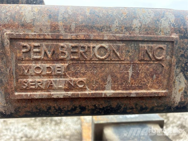 Pemberton 421185 96 in Wheel Loader Forks - Fits Volvo L120H Вили
