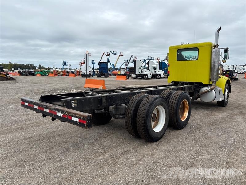 Peterbilt 330 Cabines e interior