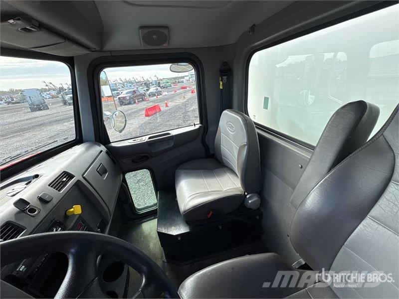 Peterbilt 330 Camiones botelleros